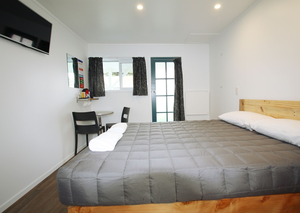 Waikanae Beach TOP 10 Holiday Park 12/50