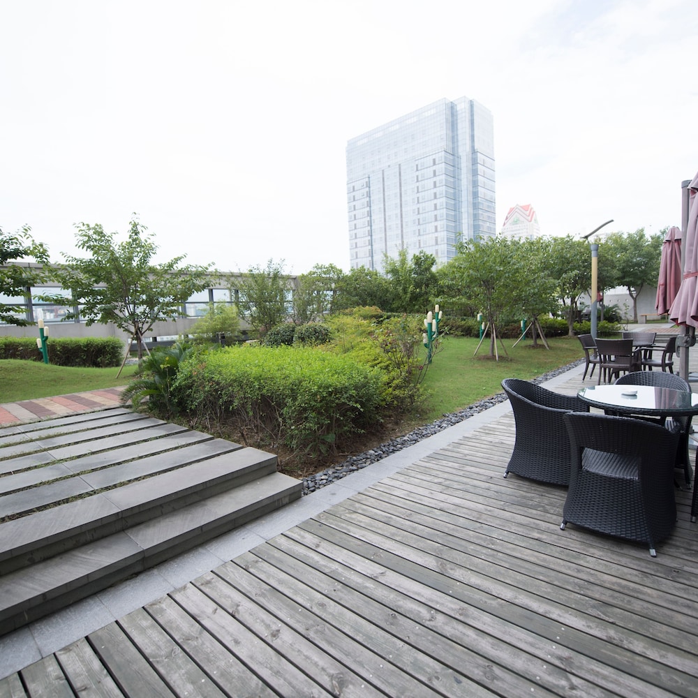 Suzhou Sun Plaza Hotel 23/31