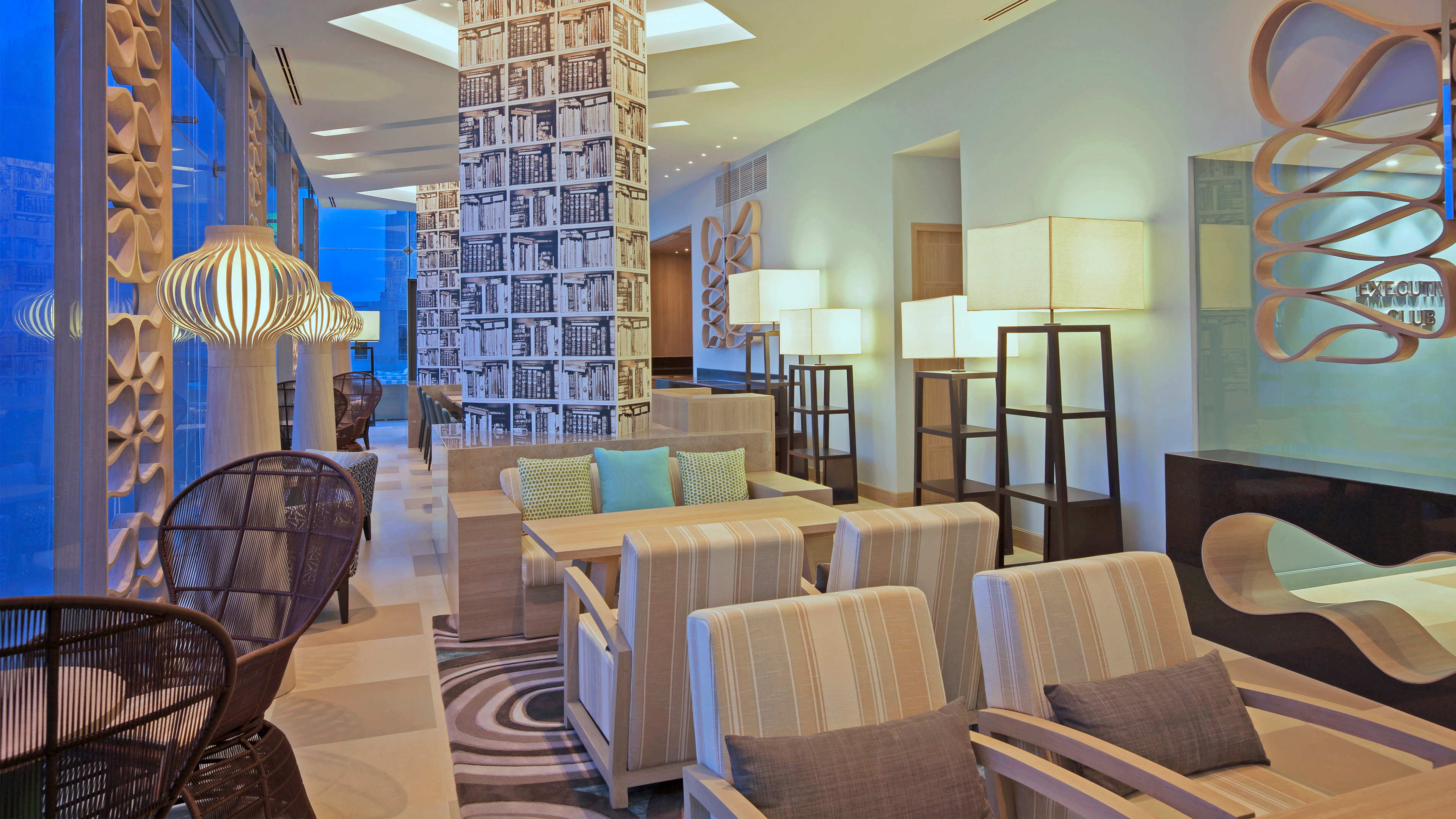 Holiday Inn Pattaya Hotel 65/83