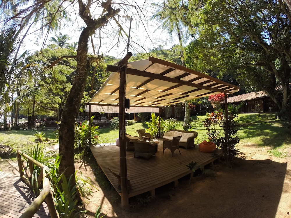 Praia Da Crena Inn 34/42