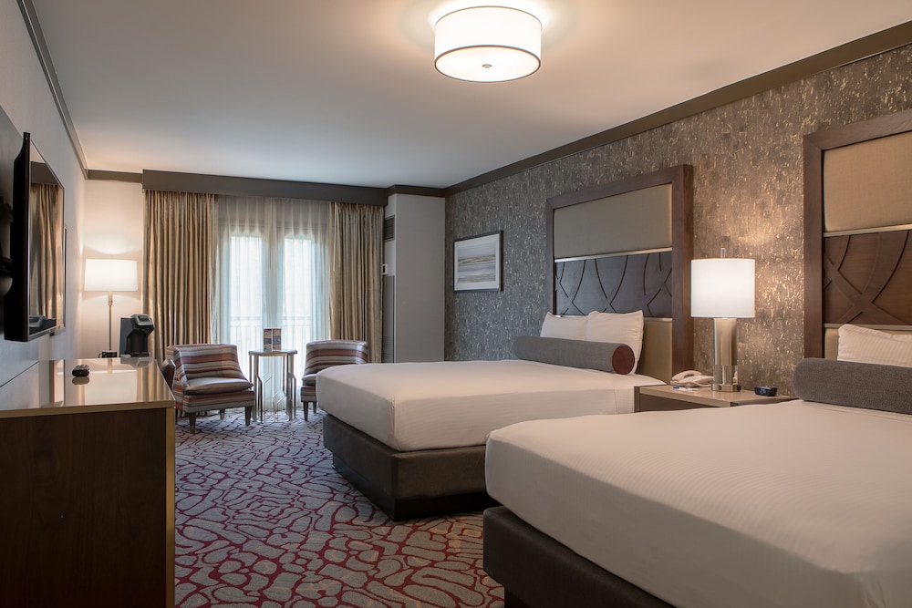 Horseshoe Black Hawk - A Caesars Rewards Destination 30/65
