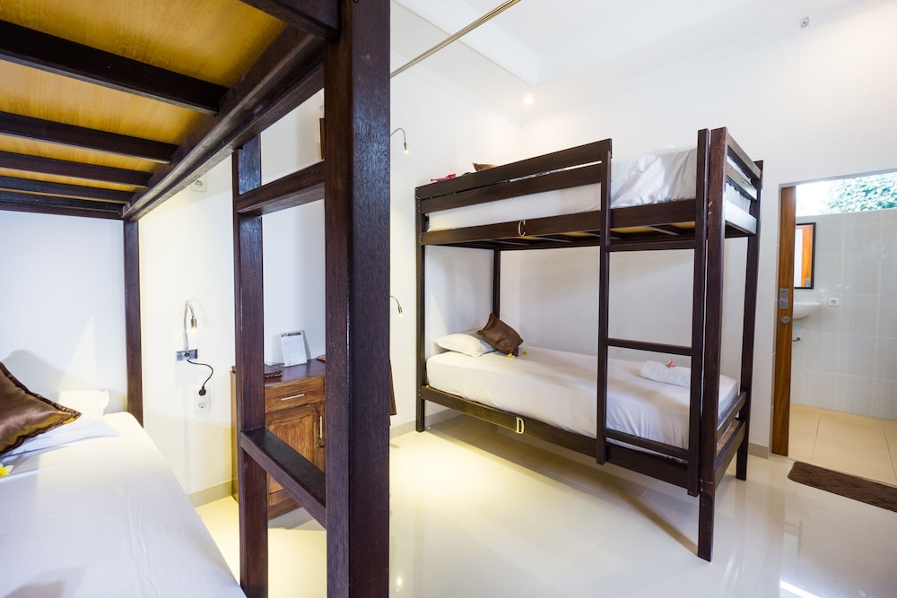 Nyuh Gading Home Stay Lembongan 34/59