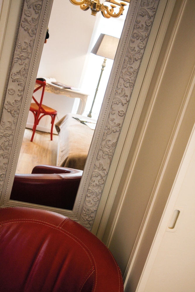 Hotel Roses Ex Hotel Aux Trois Roses 11/70