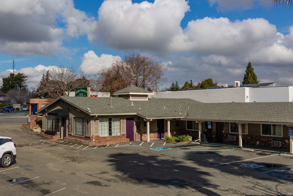 Diablo Mountain Inn 59/66