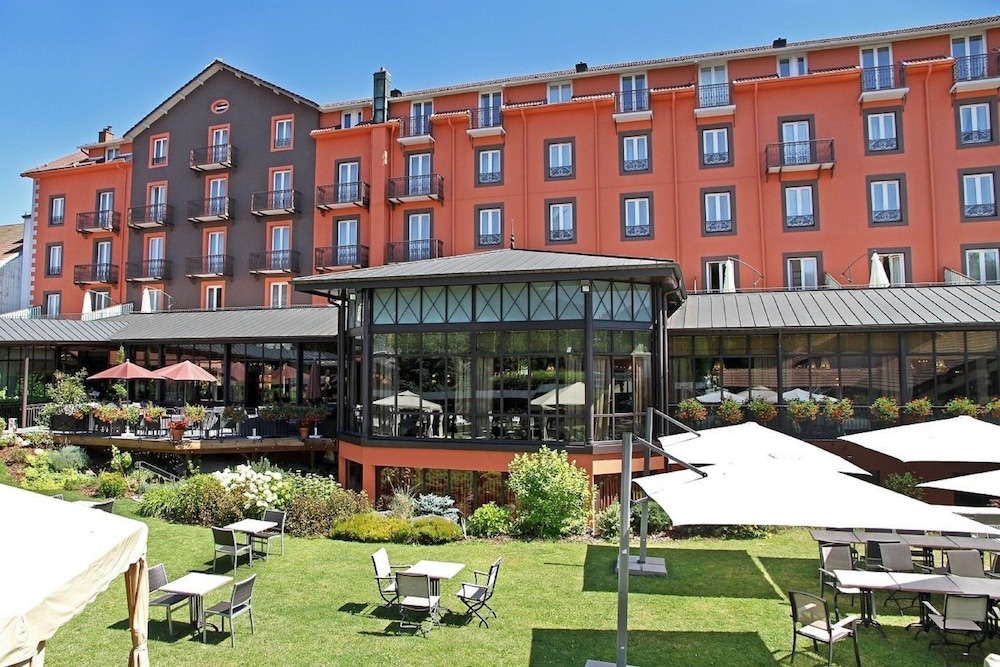 Le Grand Hotel & Spa Et Son Chalet 1/31