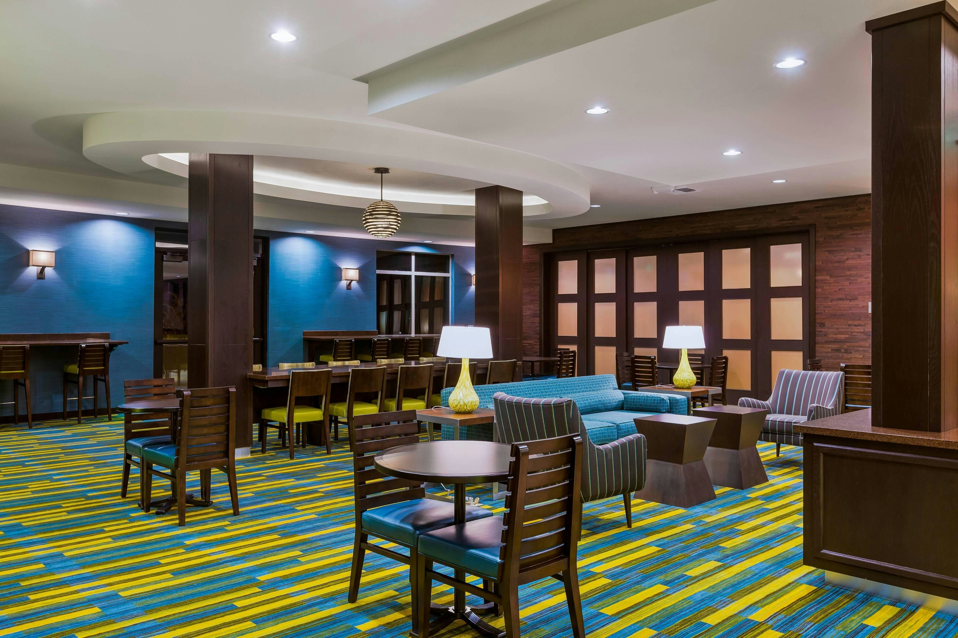 Fairfield Inn And Suites Riverside Corona Norco 2/2
