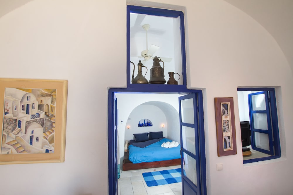 Ifestio Villas 50/50