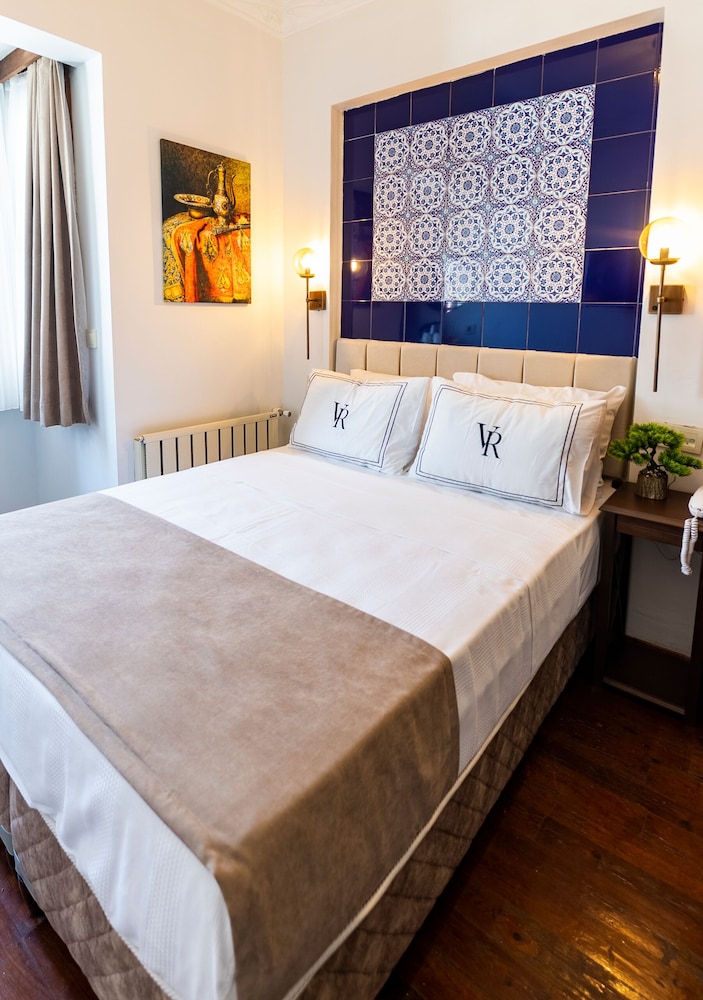 Hotel Vera 12/50