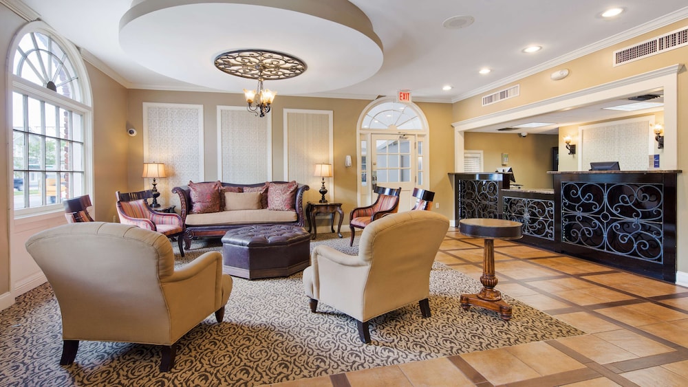 Best Western Plus French Quarter Courtyard Hotel 35/54