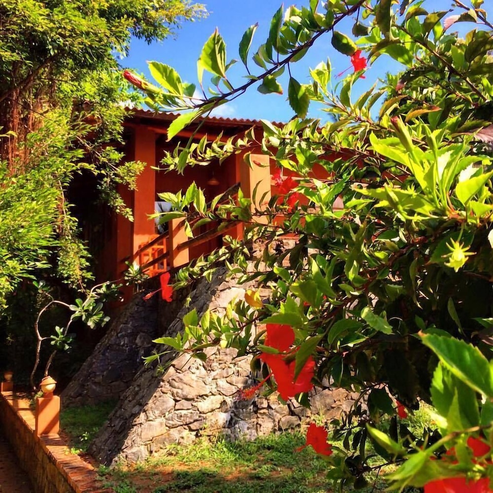 Eva Lanka Hotel 53/58