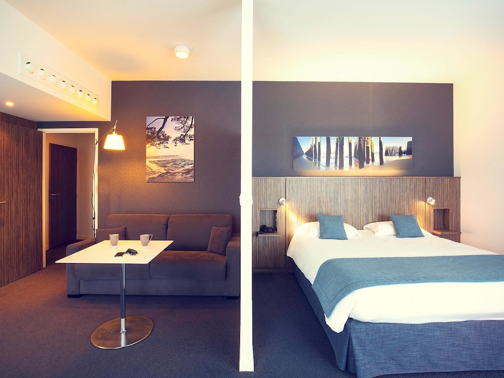 Mercure Saint Malo Balmoral 8/77