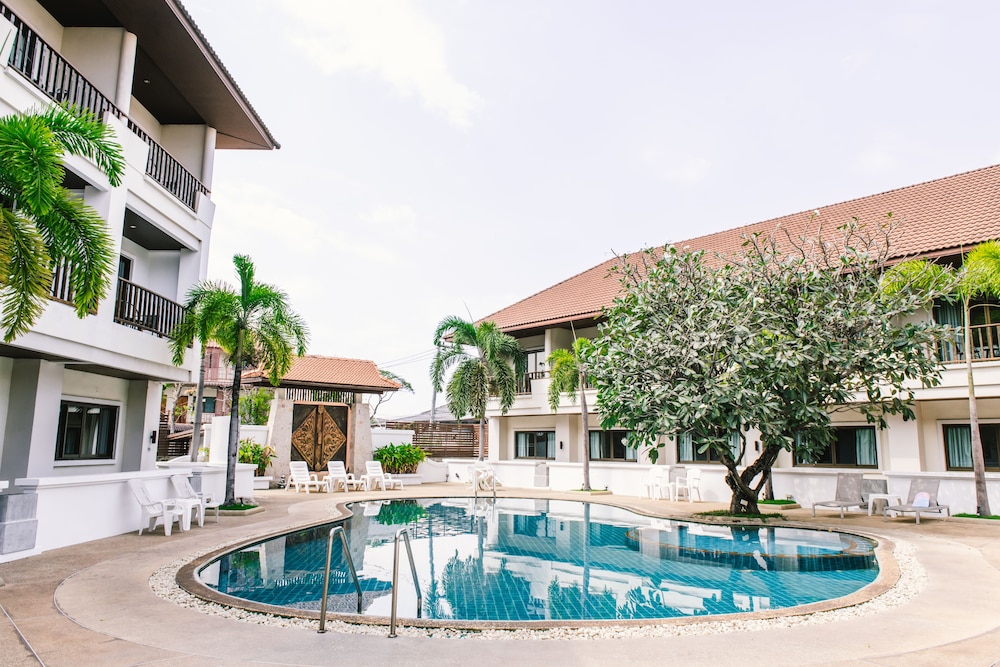 President Hotel Udonthani 12/55
