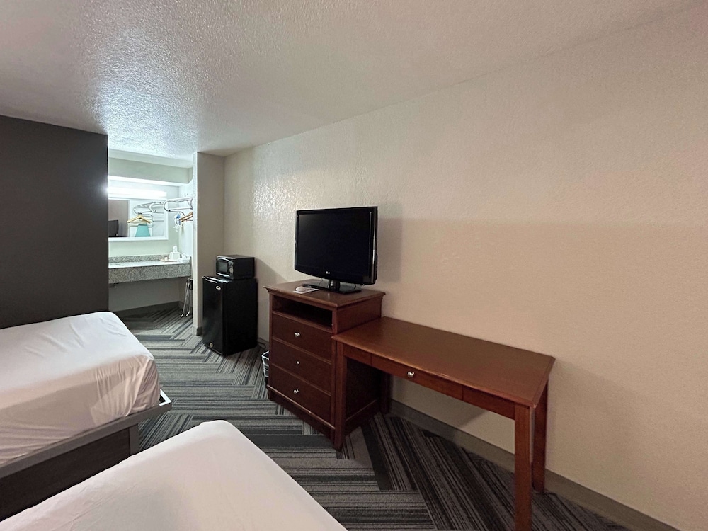 Motel6 Ada, OK 15/33