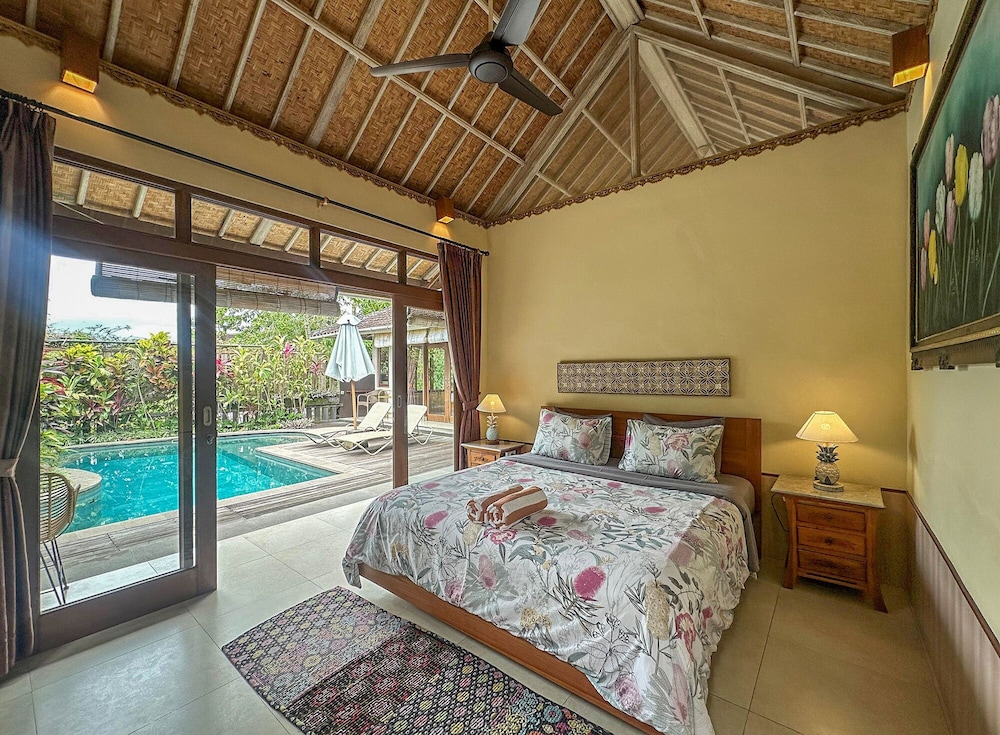 2 Bedrooms, Private, Villa