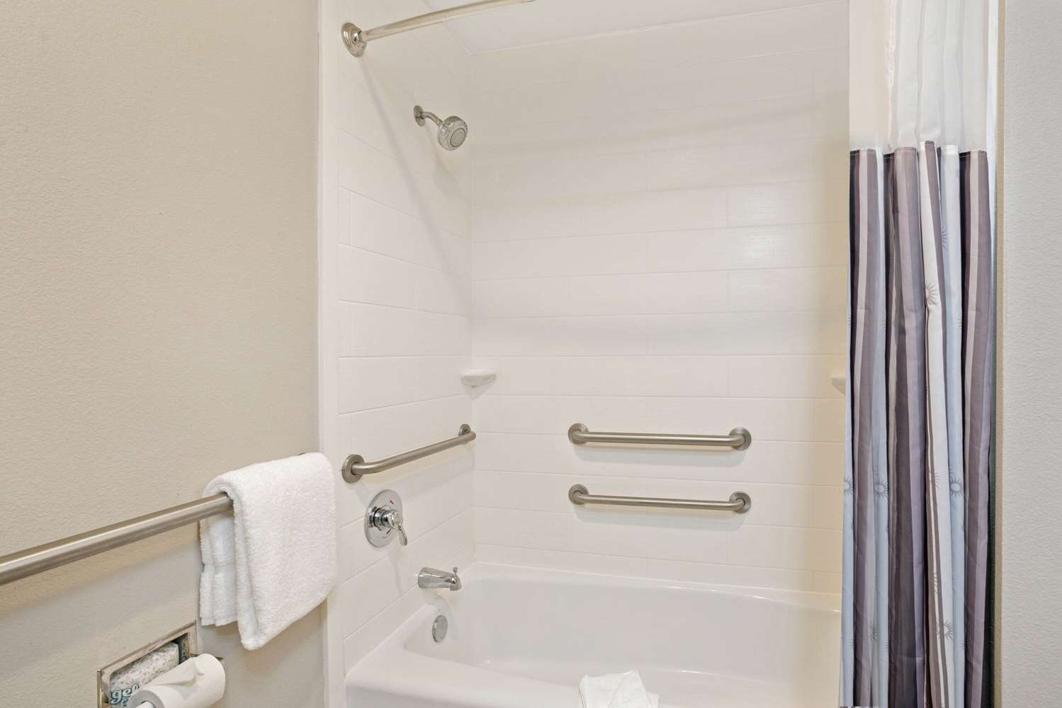La Quinta Inn & Suites by Wyndham Corpus Christi - Portland 43/43