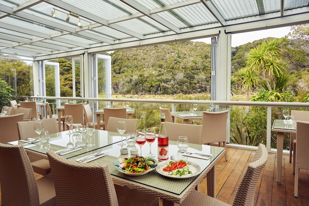Awaroa Lodge 35/50