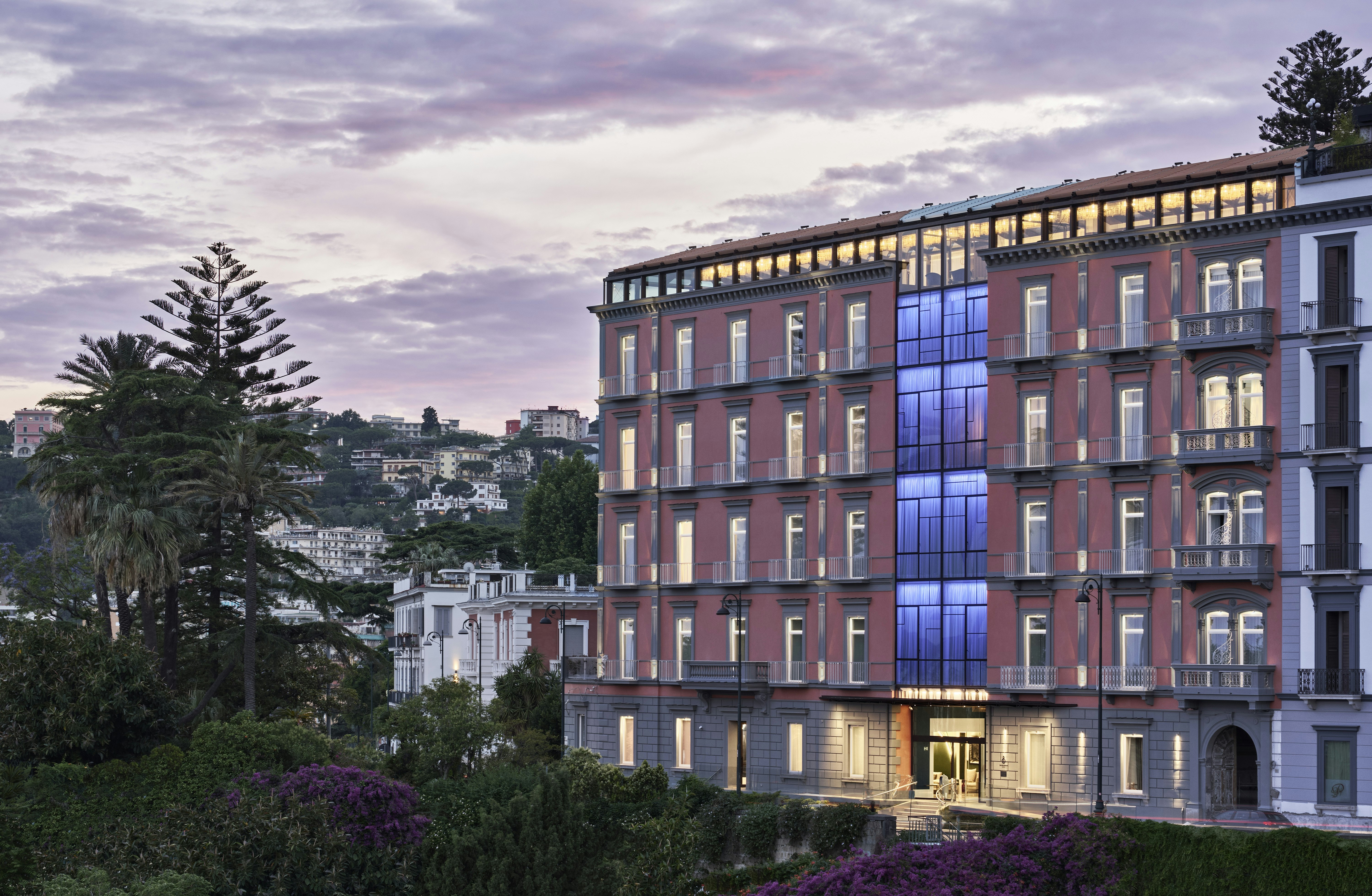 De Bonart Naples, Curio Collection by Hilton photo5