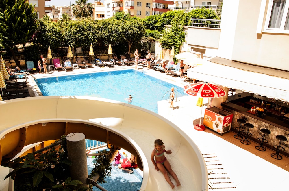 SUNWAY APART HOTEL 写真1