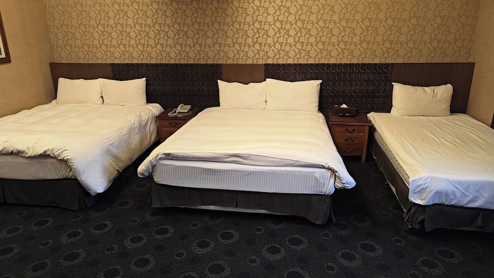 Cai She Hotel 19/48