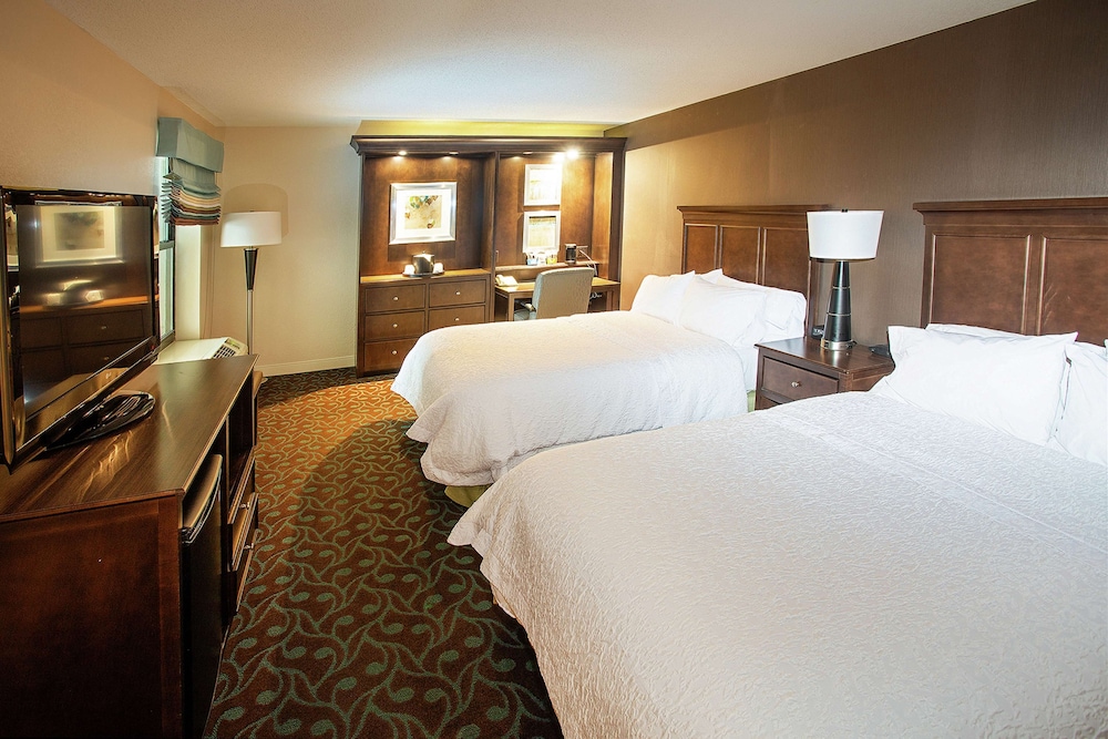 Hampton Inn Terre Haute 14/59