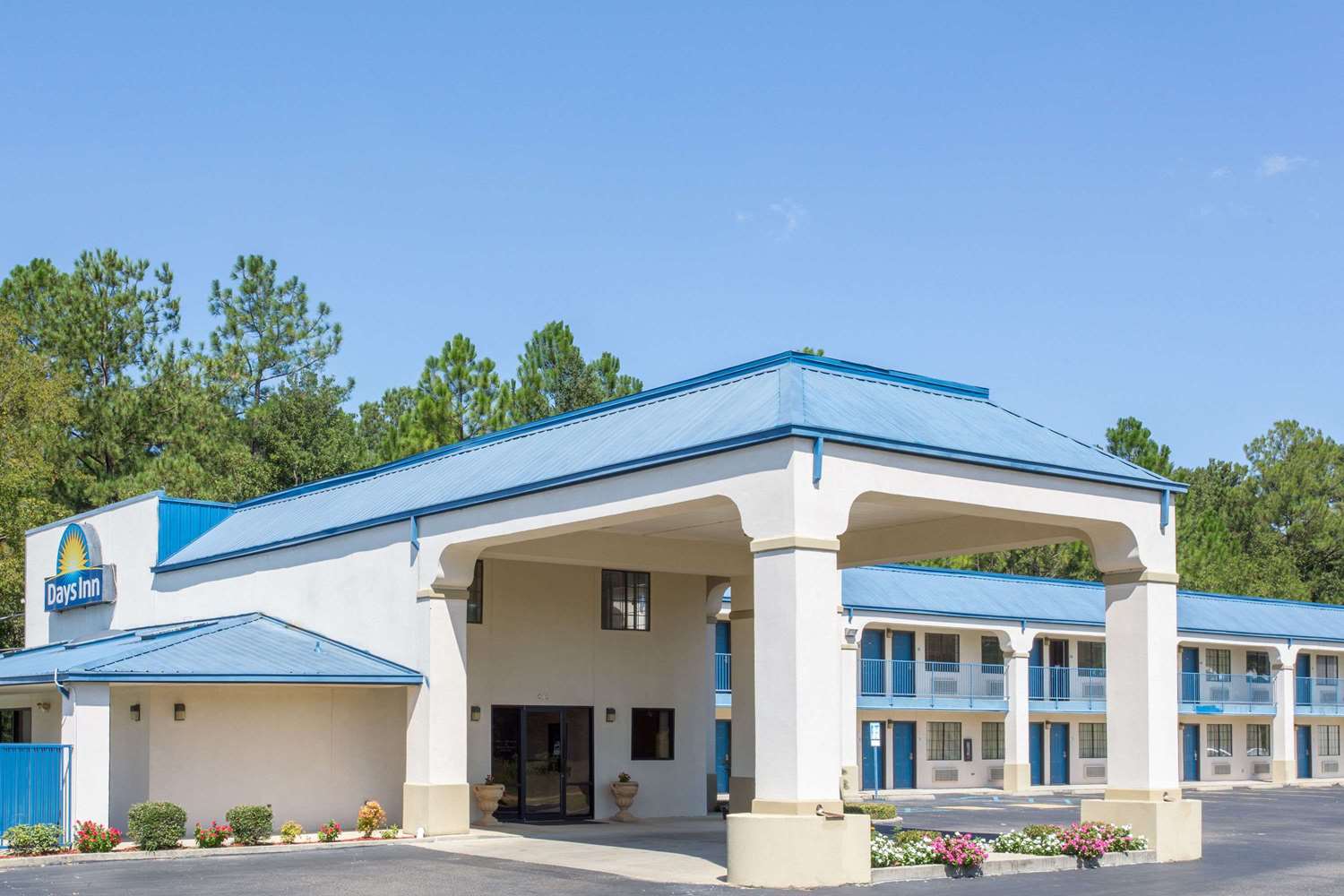 Days Inn by Wyndham Picayune 4/22