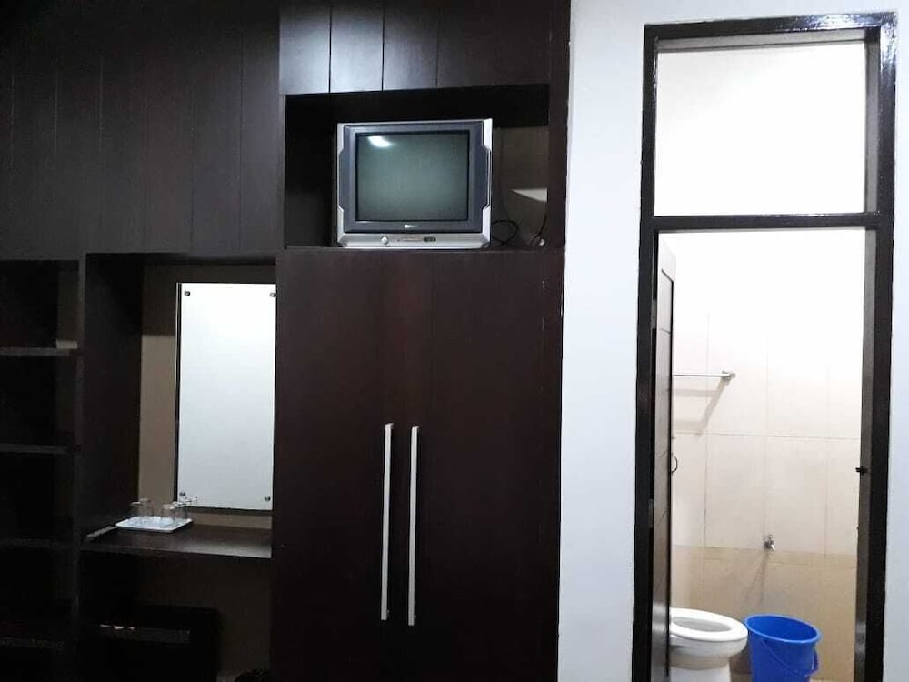 Hotel Bumi Makmur Indah 40/54