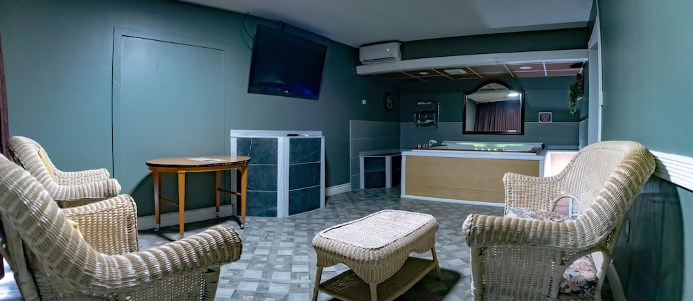 Route 66 Hotel And Conference 46/58