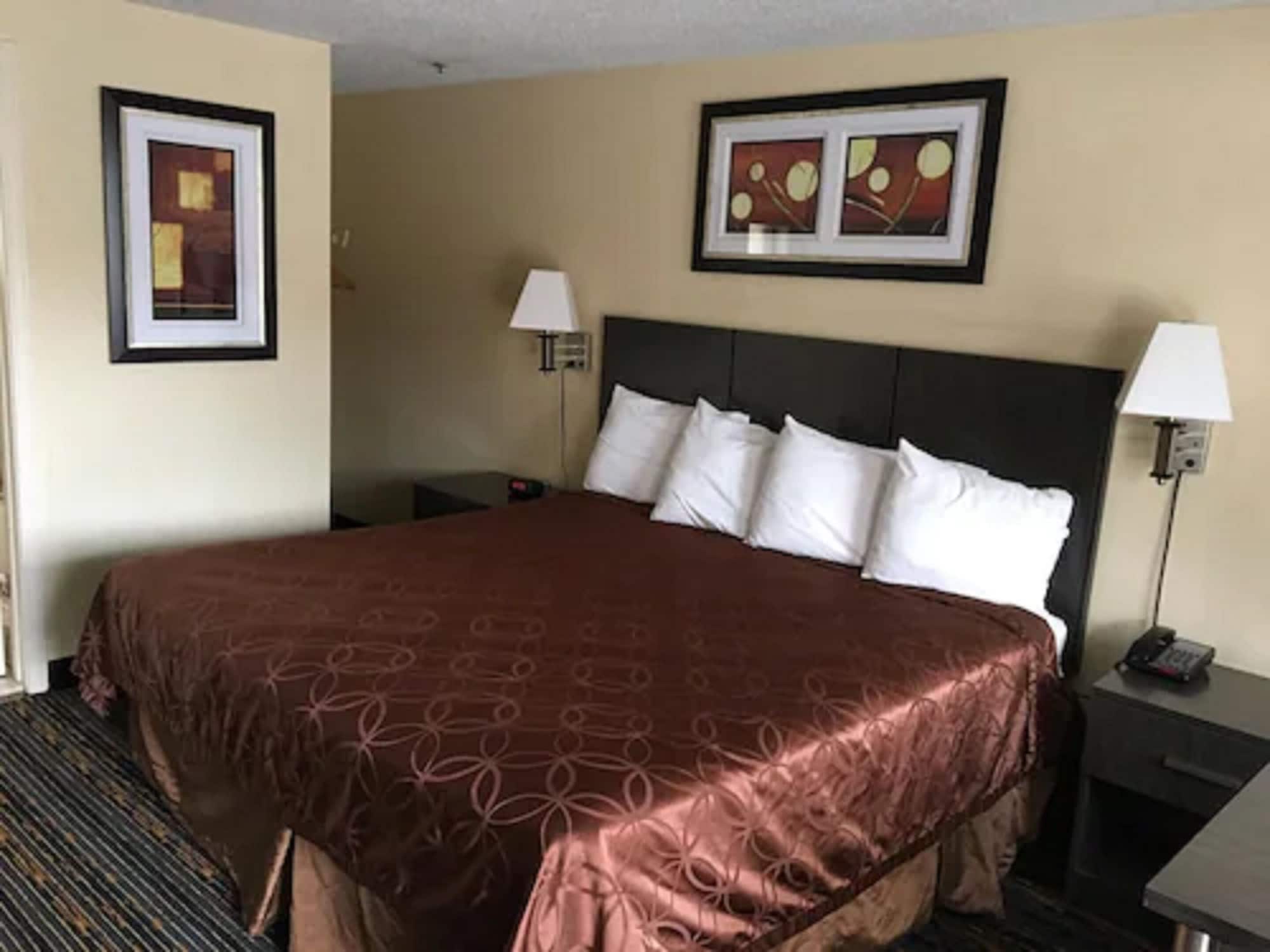 Standard, King Bed