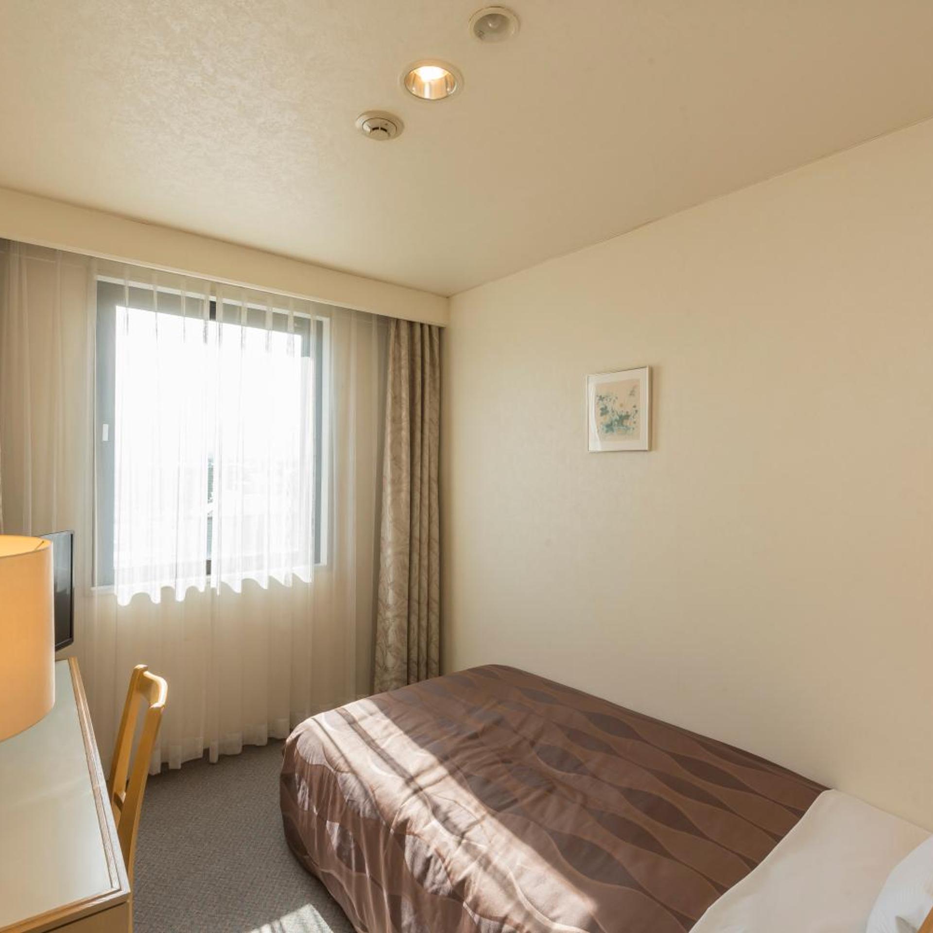 Room, Single