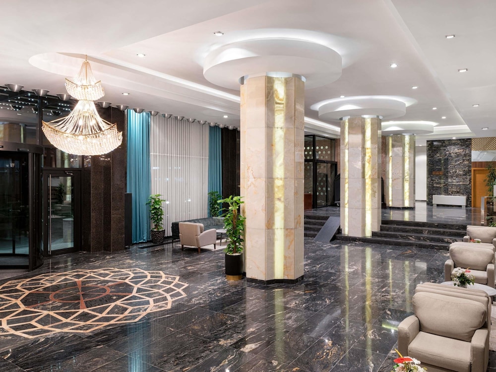 Movenpick Hotel Sarajevo 10/77