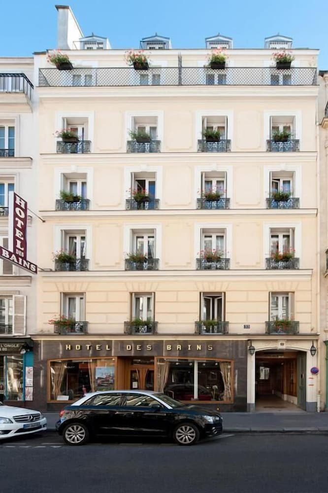 HOTEL DES BAINS 3/60