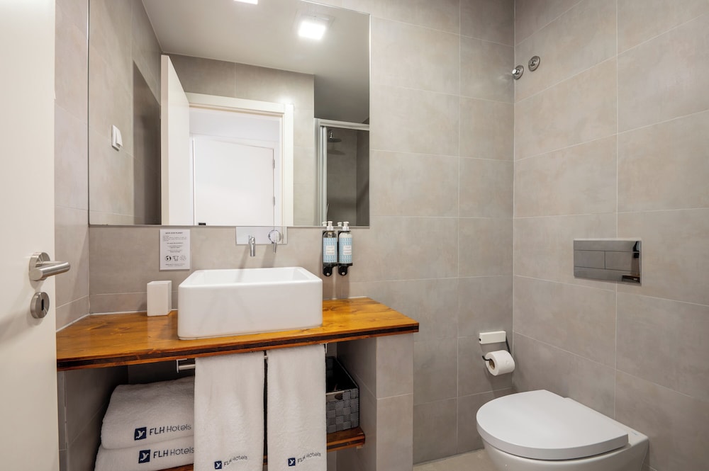 Bica Flh Suites 46/52