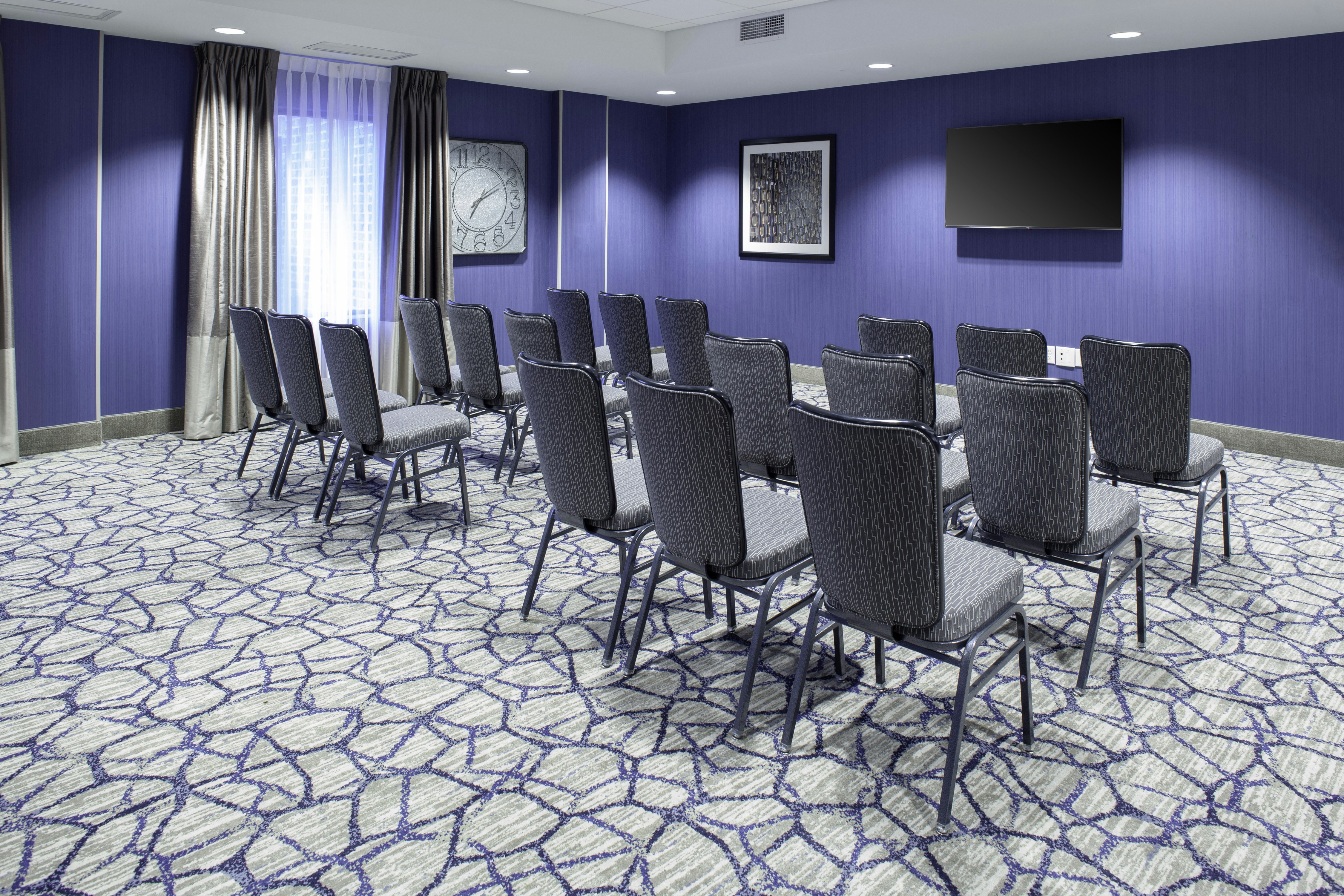 Hampton Inn Suites Overland Park South Ks 31/44