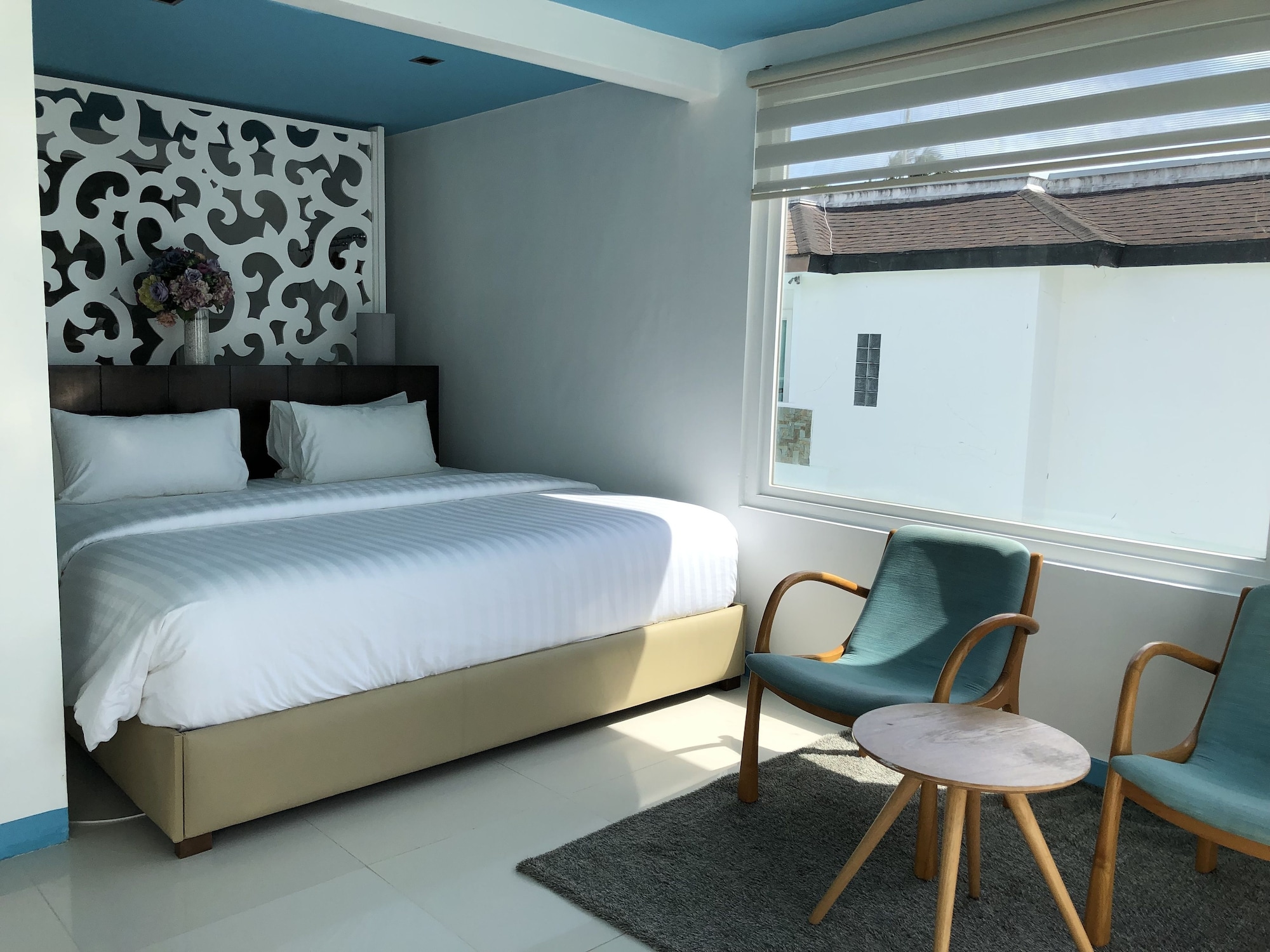 OCEANVIEW SUITE