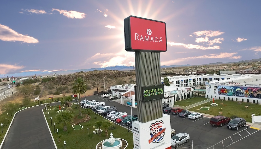 Ramada By Wyndham Kingman 45/52
