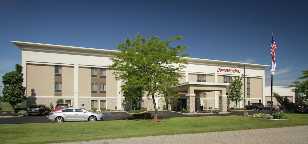 Hampton Inn South Haven 1/44