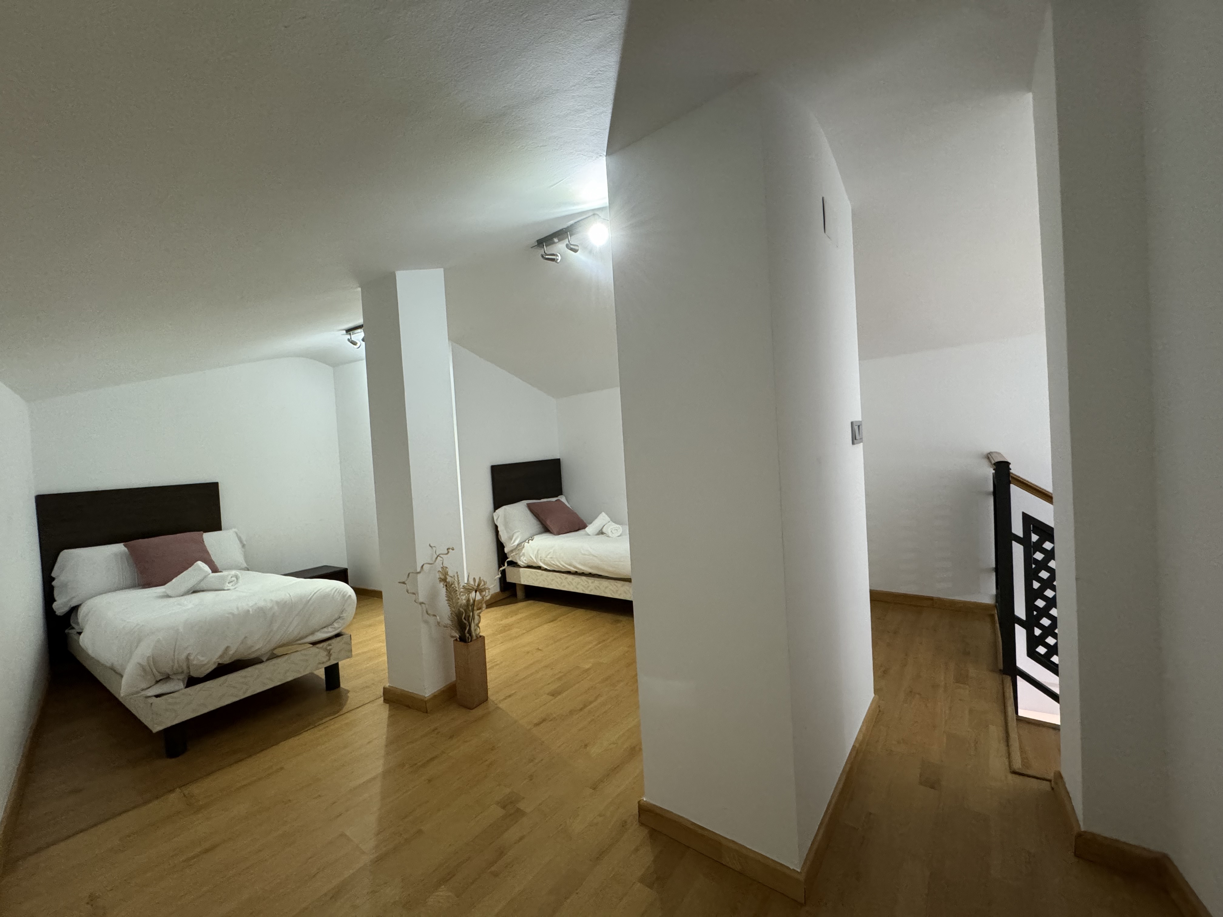 Duplex, Apartment