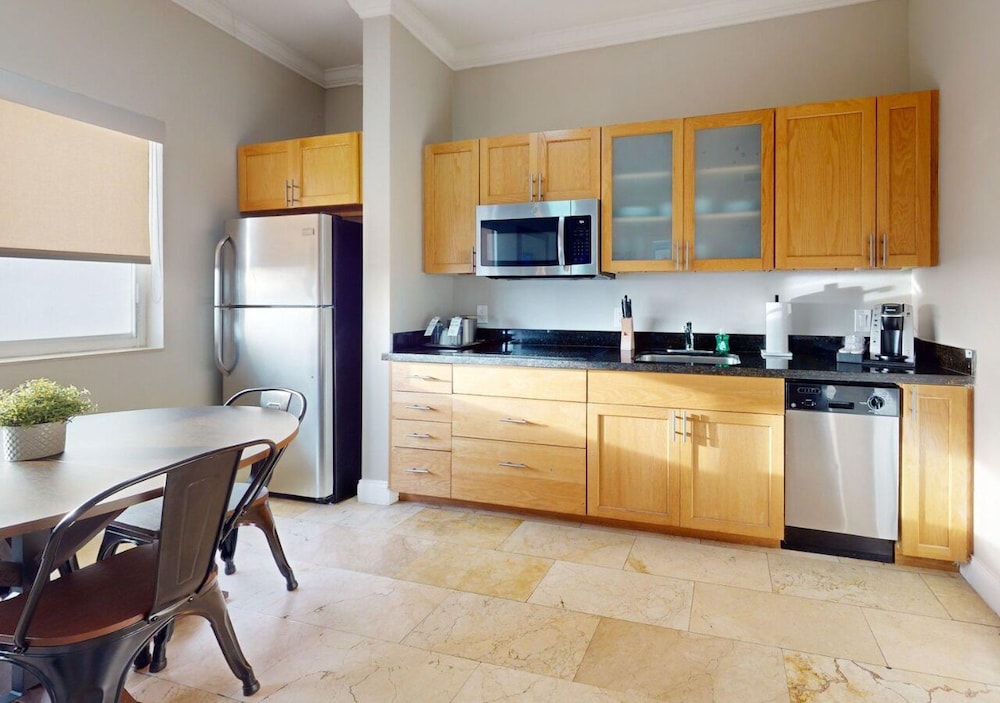 Nuvo Suites Hotel - Miami / Doral 9/50