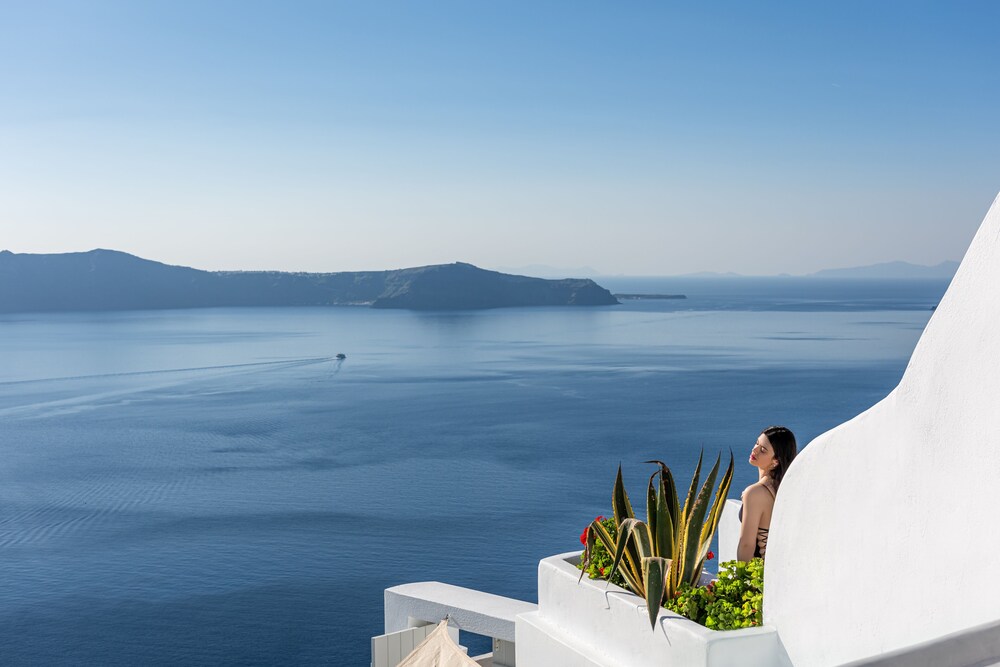 Adamant Suites - Adults Only 54/69