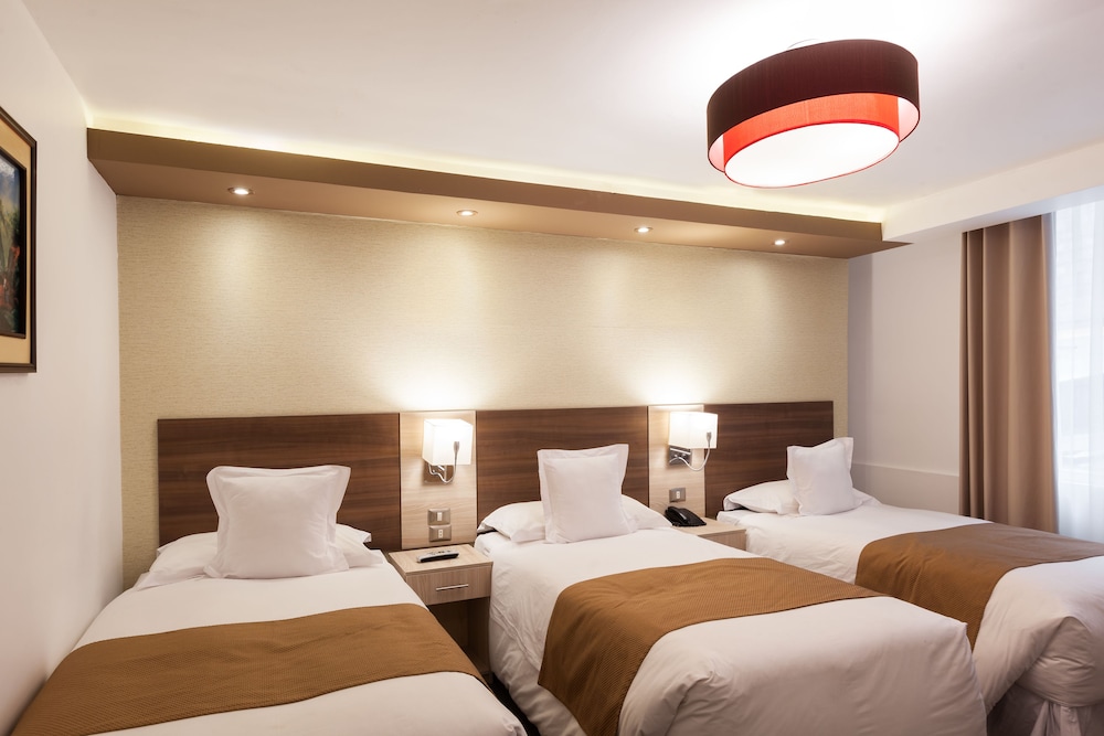 Standard, Triple, 3 Beds
