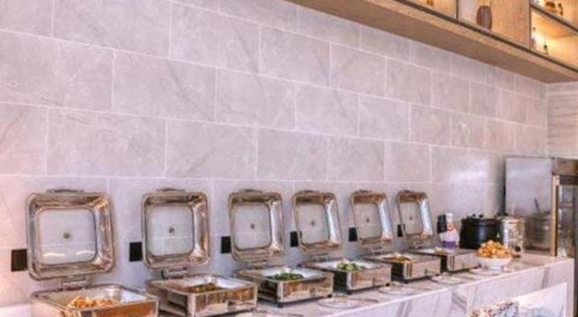 Kyriad Marvelous Hotel (Yanbu International Tea City) 51/68