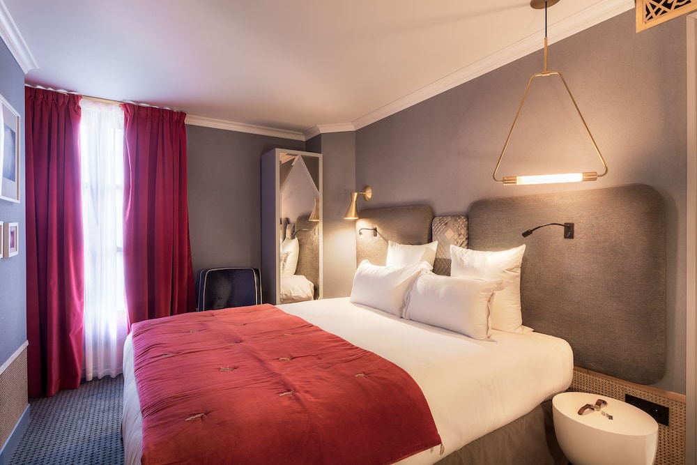 HANDSOME HOTEL BY ELEGANCIA 13/74