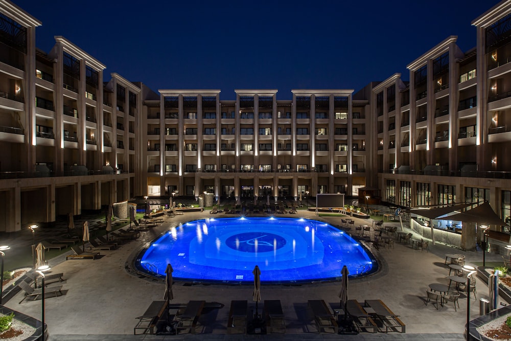 Triumph Luxury Hotel in CAIRO