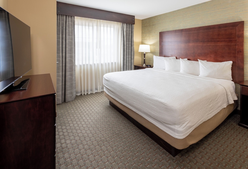 Grandstay Hotel And Suites Morris 11/52