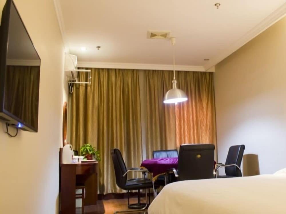 GreenTree Inn Hefei Luyang District North Fuyang Road Luyang Industrial Park Express Hotel 26/41
