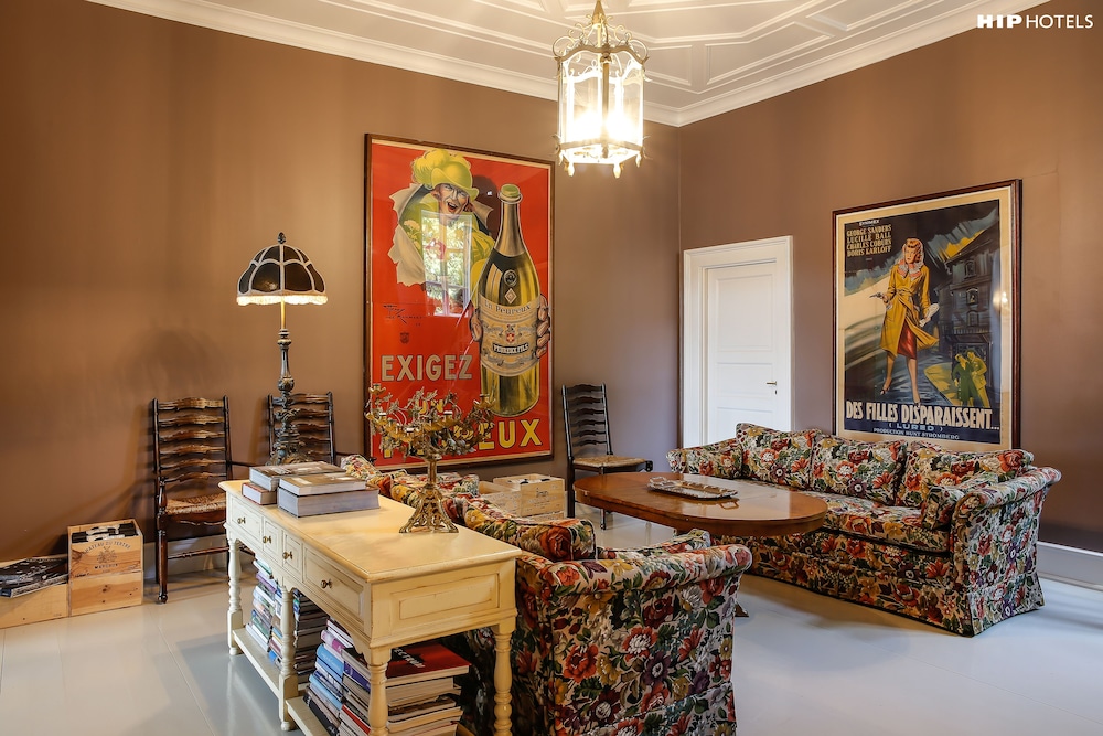Villa Provence Hotel 44/61