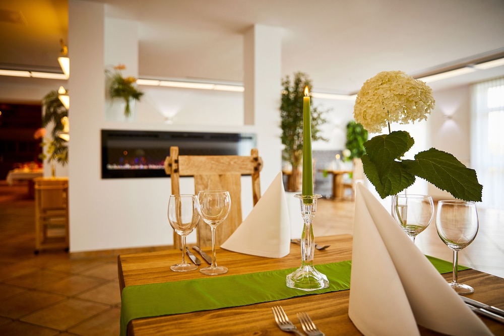 Hotel-Restaurant Sonnenhof 19/39