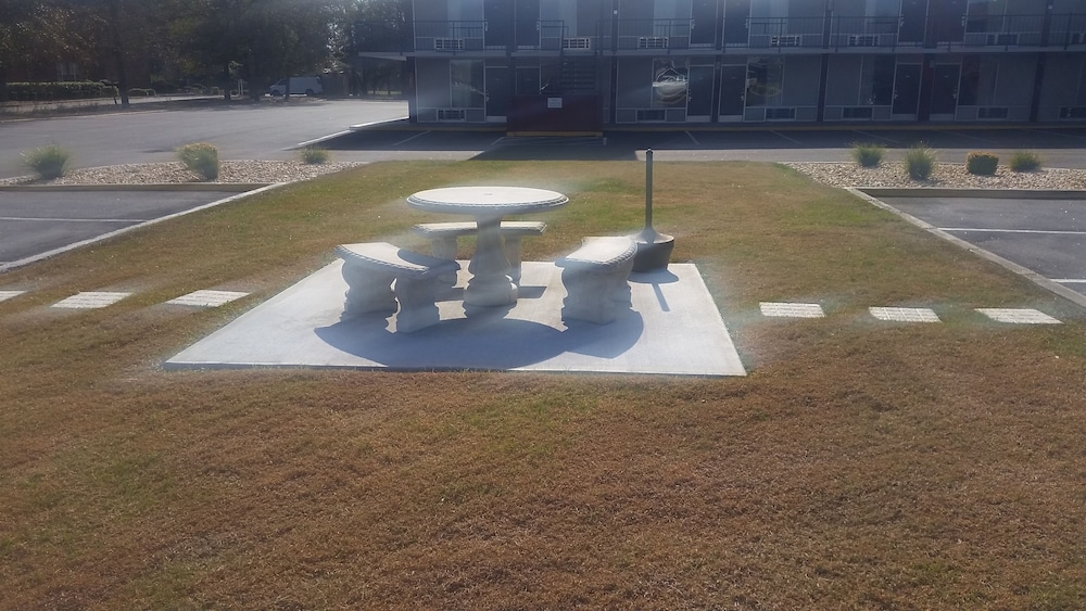 Econo Lodge Vidalia, GA 46/50
