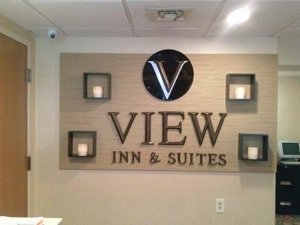 The View Inn Suites Hotel 4/69