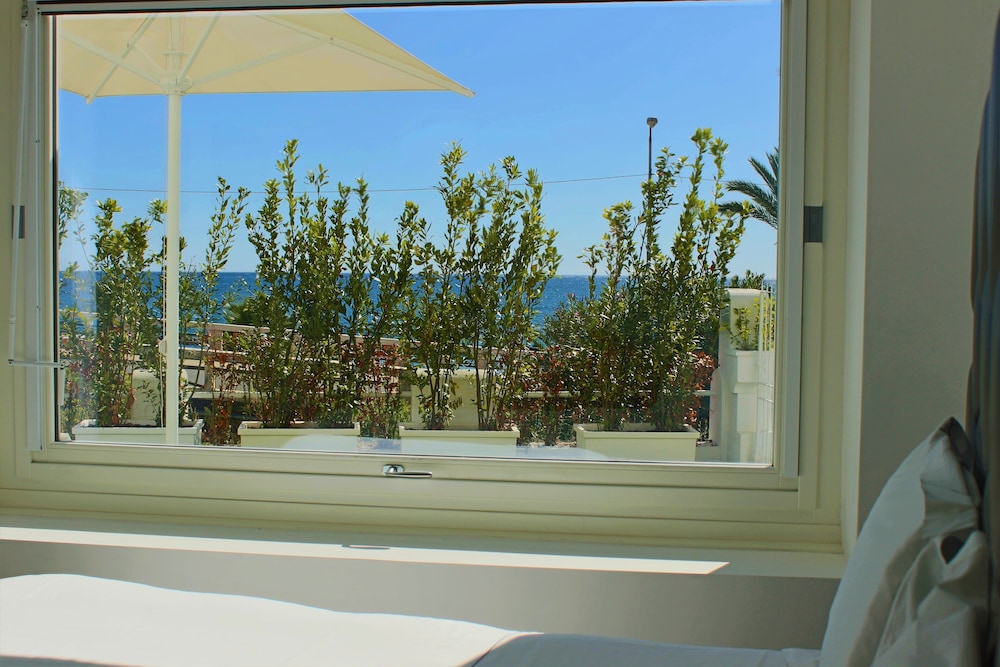 Sanremo Luxury Suites 45/50